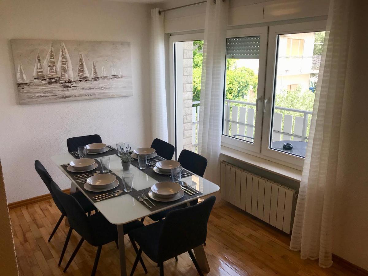 Holiday Apartment Lavanda Sumpetar Jesenice  Luaran gambar